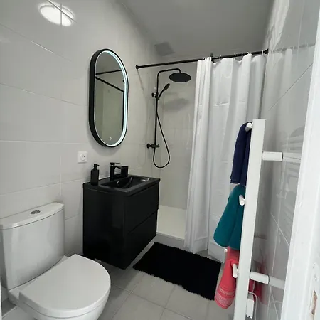 Apartment Au Calme A 5 Minutes Tram